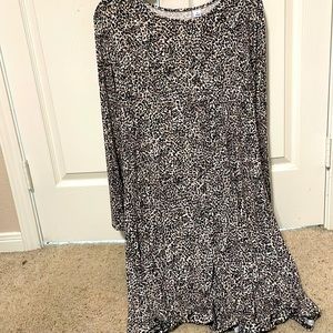 Long sleeve leopard print dress